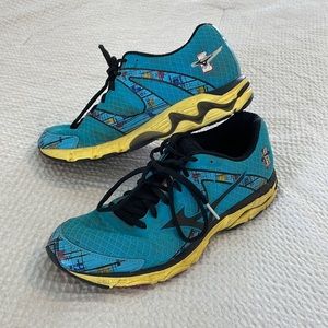 Mizuno running shoes